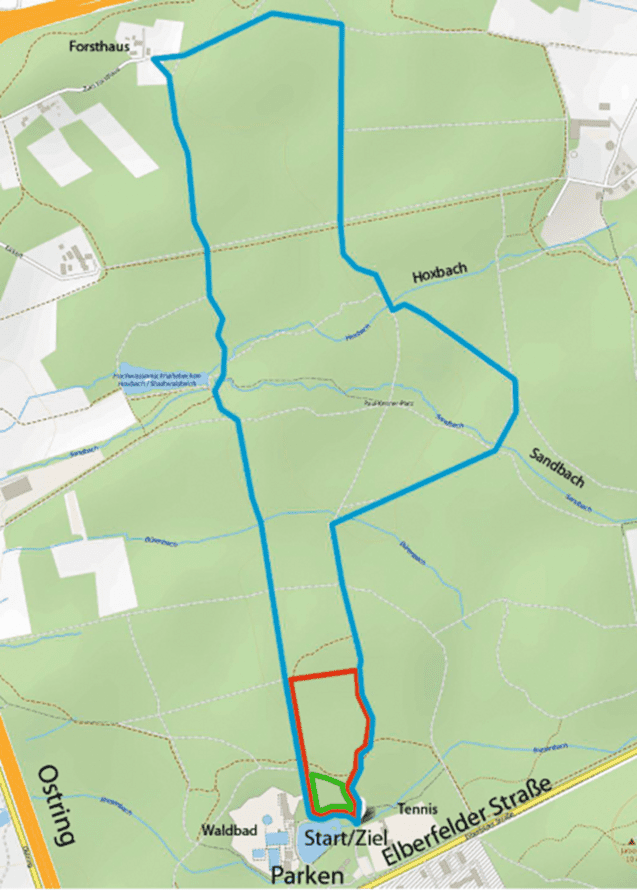Karte mit blauem Laufstreckenverlauf, rot-grüner Start-Ziel-Bereich und umliegenden geografischen Elementen.