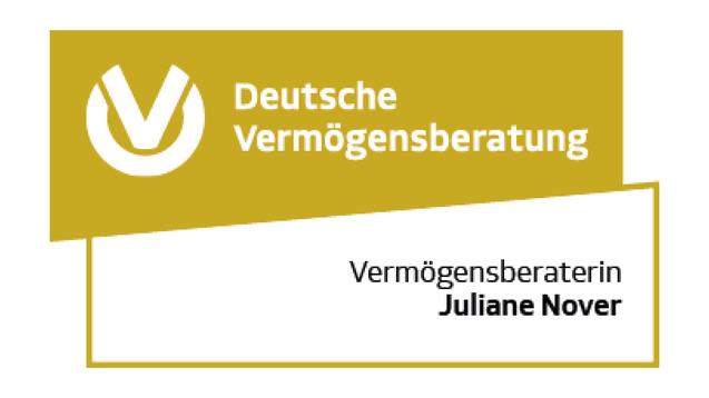 Logo der Deutschen Verm&ouml;gensberatung mit dem Namen der Verm&ouml;gensberaterin Juliane Nover auf gelbem Hintergrund.